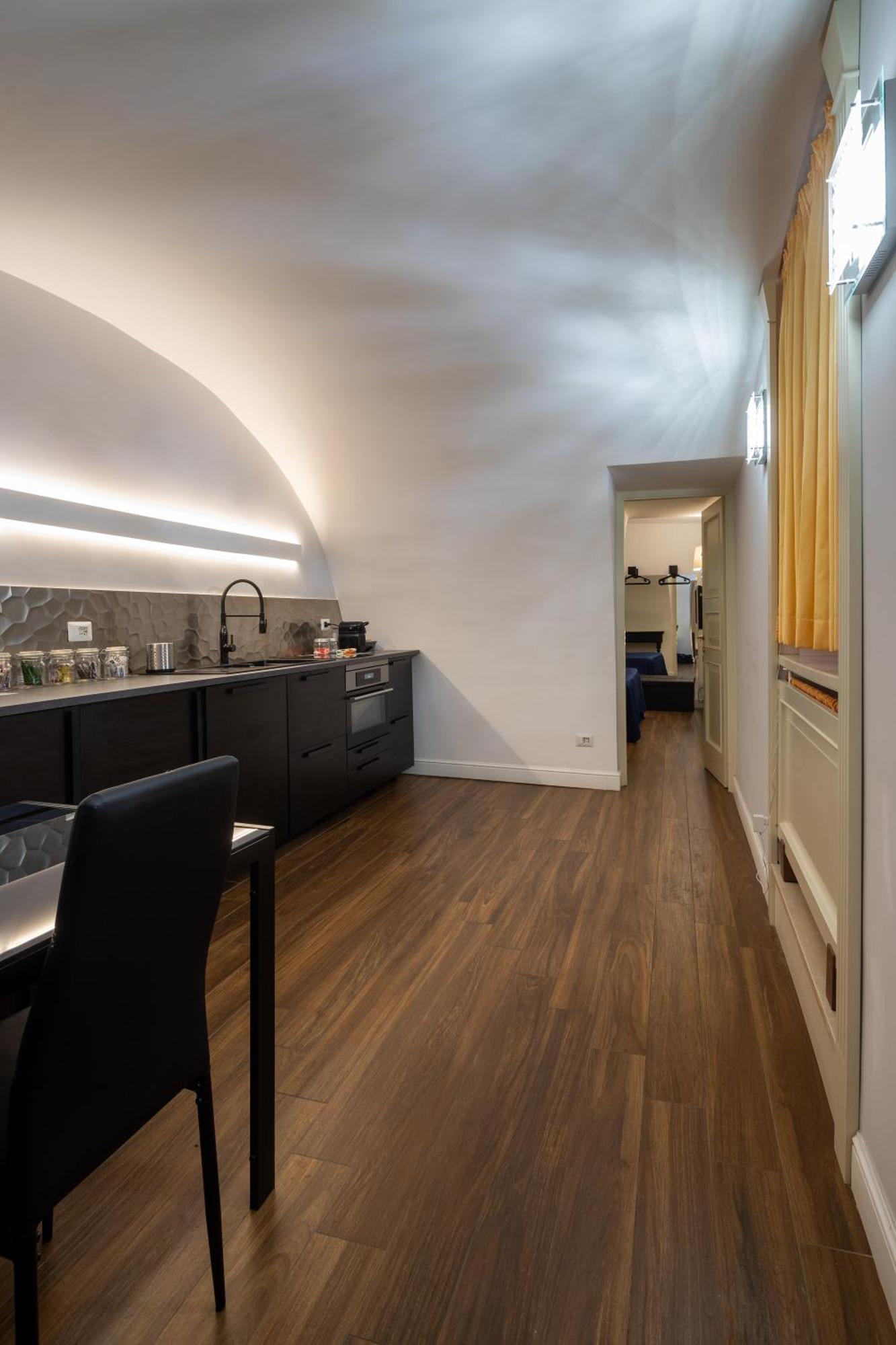 Le Piccole Lune Di Monti Apartment Rom