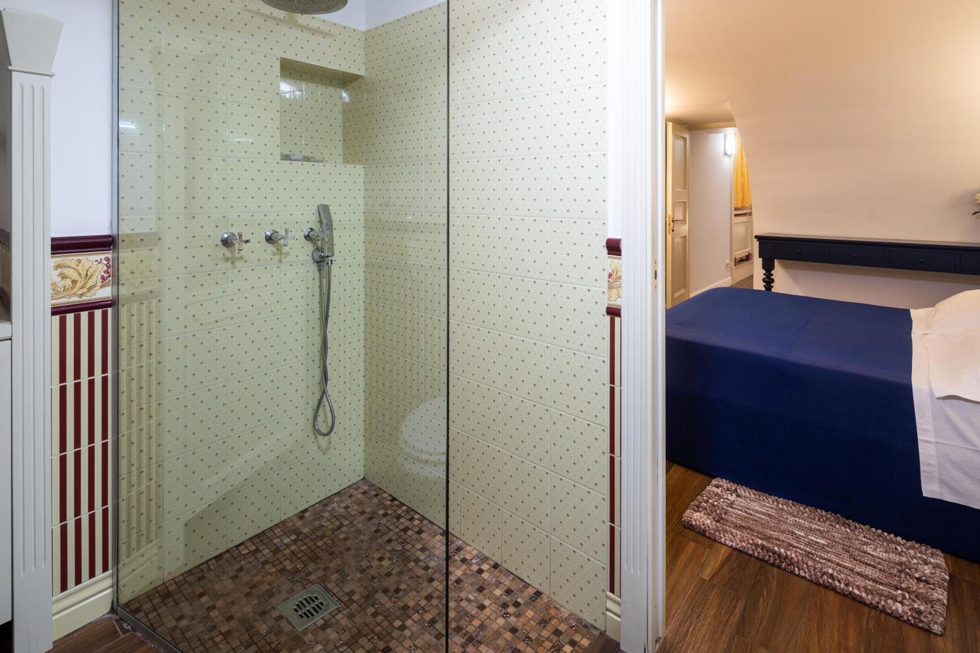 Le Piccole Lune Di Monti Apartment Rom